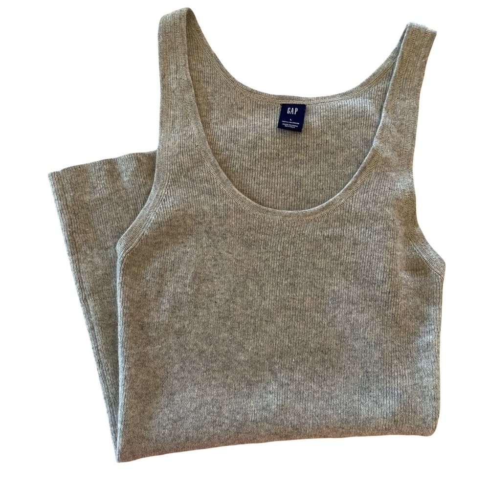2006 GAP Cashmere Heather Gray Tank Size Large